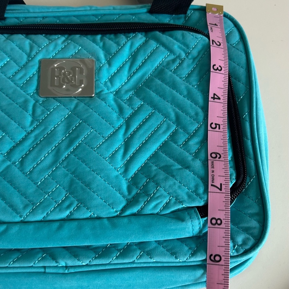 NWT Bang & Carsen Large Travel Bag with Hook Turquoise 12"L x 4"W x 9"H - Picture 10 of 11